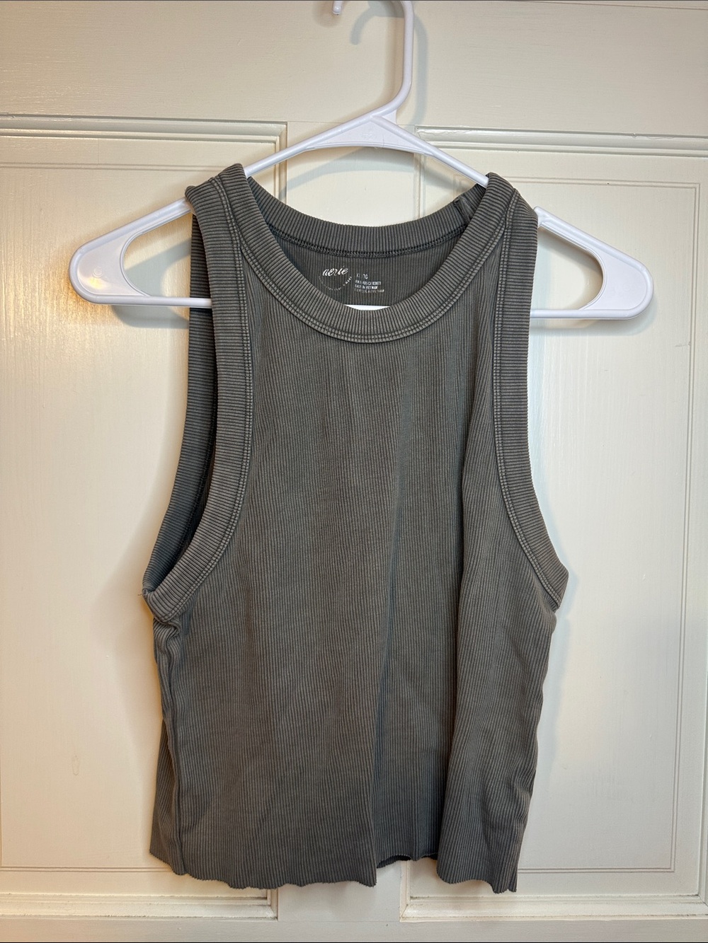 aerie Ribbed Gray Tank Top - High Scoop